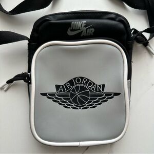 Nike Air Jordan Festival Crossbody Bag Gray Black